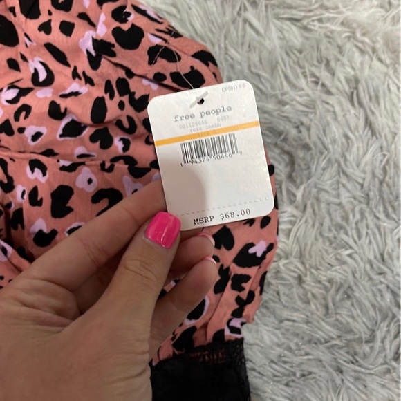 Free People Body Suit-NEW - Picture 8 of 8